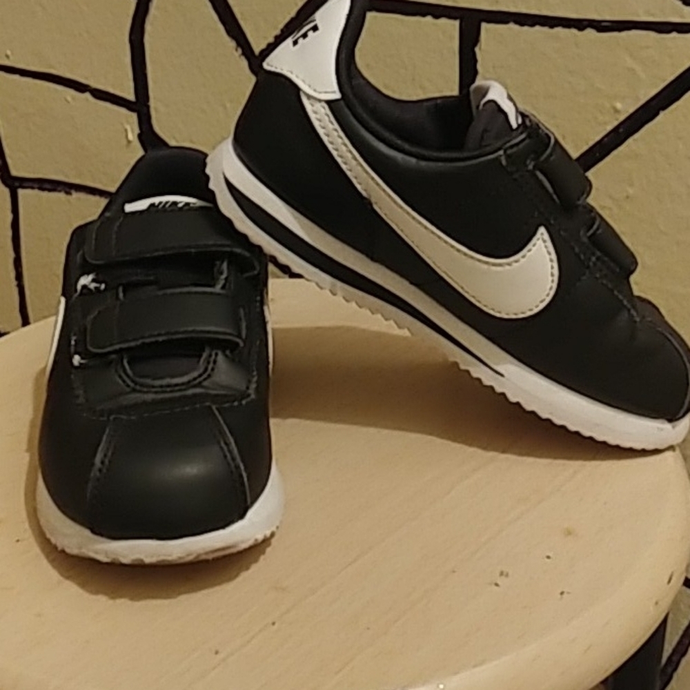 Nike Cortez size 11c